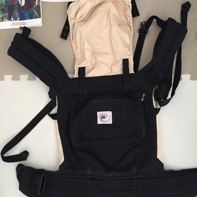 Ergobaby - 検印あり!エルゴ 正規品 抱っこ紐 黒の通販 by はぴ