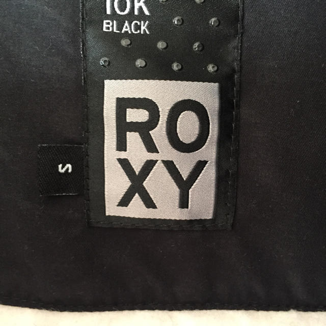 Roxy(ロキシー)のROXY スノボウエア スポーツ/アウトドアのスノーボード(ウエア/装備)の商品写真