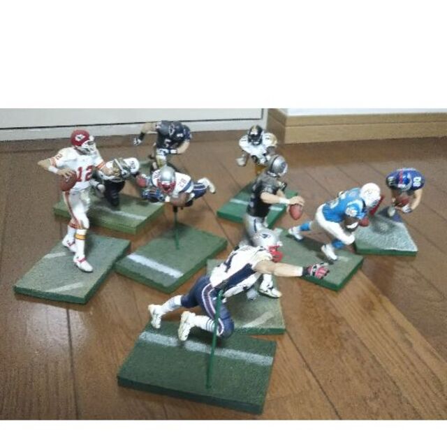 【NFL】アメフト マクファーレントイズ　９体セット(レア物含) エンタメ/ホビーのフィギュア(スポーツ)の商品写真