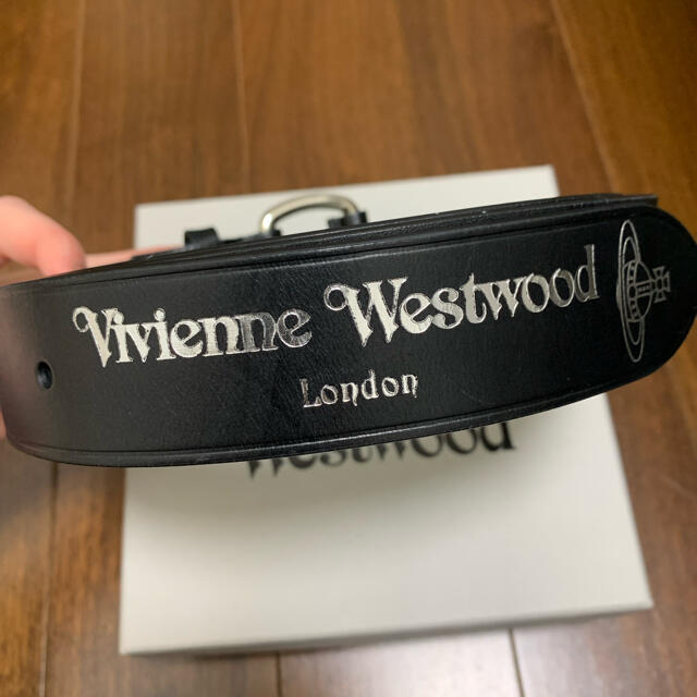 Vivienne Westwood(ヴィヴィアンウエストウッド)のVivienne Westwood ローラーバックルベルト レディースのファッション小物(ベルト)の商品写真