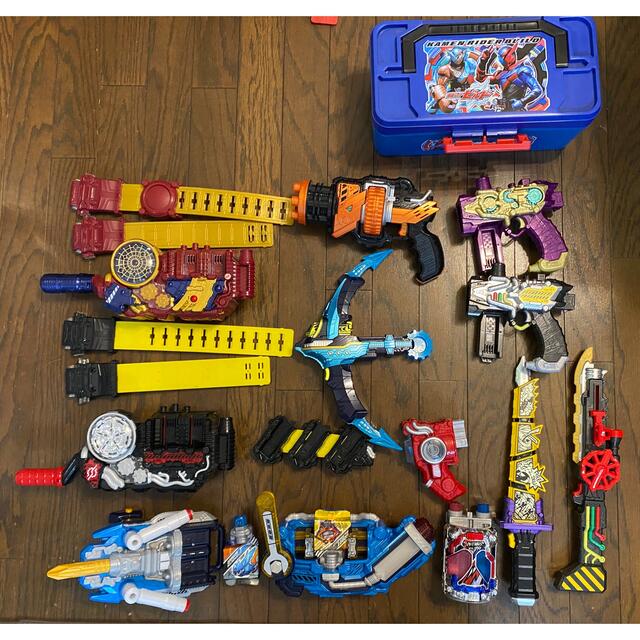 BANDAI - 仮面ライダービルド おもちゃ まとめ売りの通販 by BANDAI - 仮面ライダービルド おもちゃ まとめ売りの通販 by