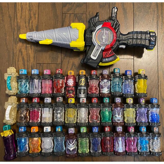 BANDAI - 仮面ライダービルド おもちゃ まとめ売りの通販 by BANDAI - 仮面ライダービルド おもちゃ まとめ売りの通販 by
