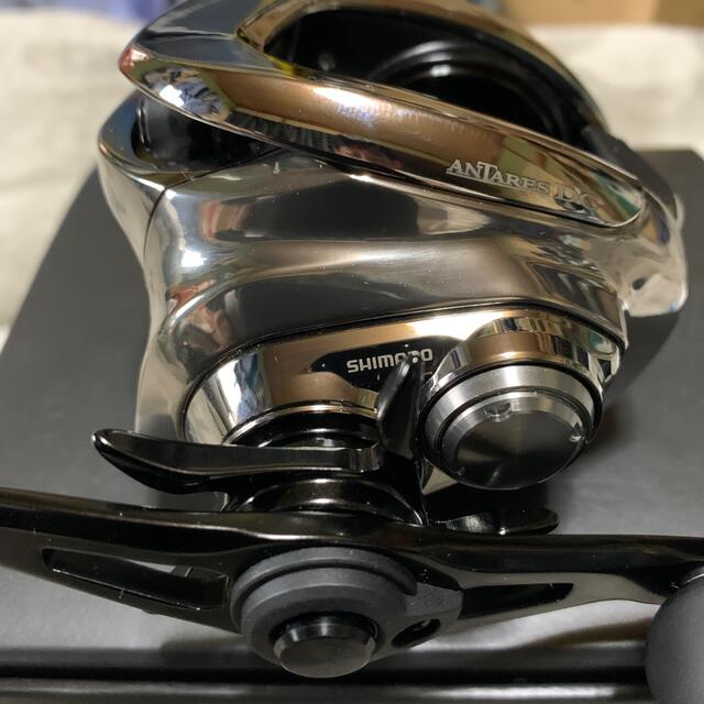 SHIMANO(シマノ)のシマノ　21アンタレスDC XG レフトハンドル超美品 スポーツ/アウトドアのフィッシング(リール)の商品写真