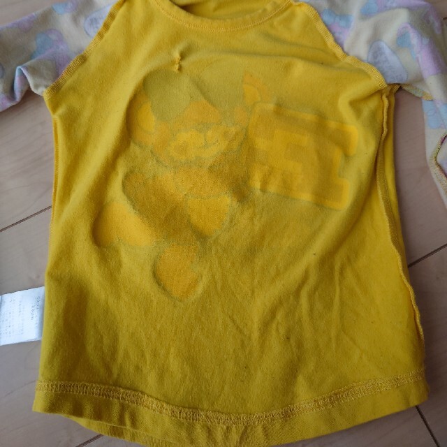 EARTHMAGIC(アースマジック)のEARTHMAGIC　ロンT 100 キッズ/ベビー/マタニティのキッズ服女の子用(90cm~)(Tシャツ/カットソー)の商品写真