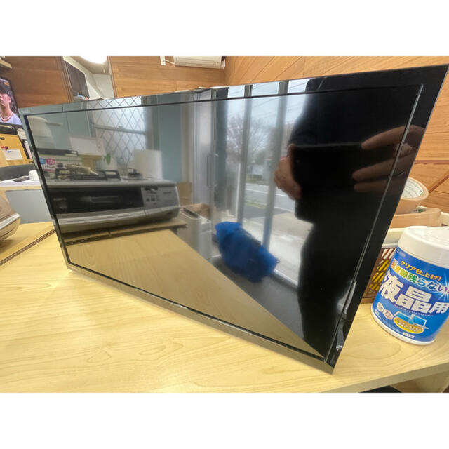 TOSHIBA 24インチ　テレビ　2020年製