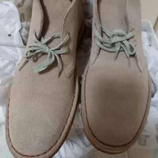 クラークス(Clarks)のクラークスオリジナルズ　デザートブーツ　ベージュ　27.5cm(ブーツ)