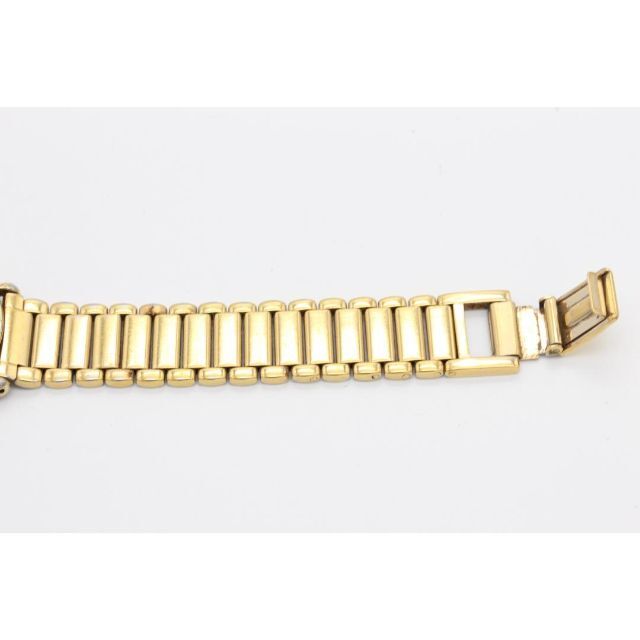 Courreges クレージュ レディース 腕時計 ゴールド 電池交換済（H01016）の通販 by ままつつ's shop｜クレージュならラクマ
