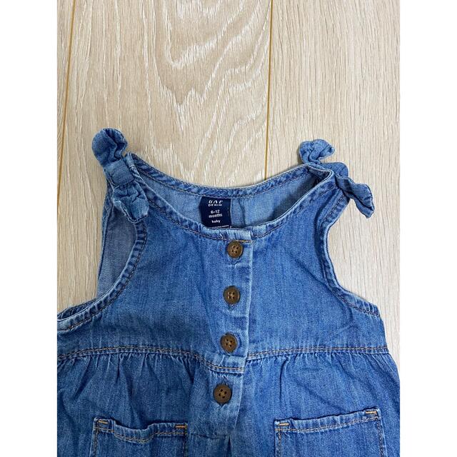 babyGAP(ベビーギャップ)のbabygap デニムロンパース  リボン キッズ/ベビー/マタニティのベビー服(~85cm)(ロンパース)の商品写真