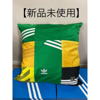 アディダス(adidas)の【一点物】古着リメイク　アディダス　クッション(クッション)