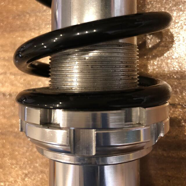 OKD製アルミボディ荒巻サス280mm黒モンキー カブDAX B10の通販 OKD製アルミボディ荒巻サス280mm黒モンキー カブDAX B10の通販