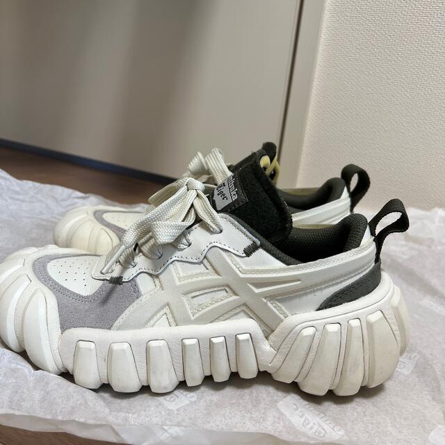 Onitsuka Tiger(オニツカタイガー)のDENTIGRE LS CREAM/BIRCH 22.5cm レディースの靴/シューズ(スニーカー)の商品写真