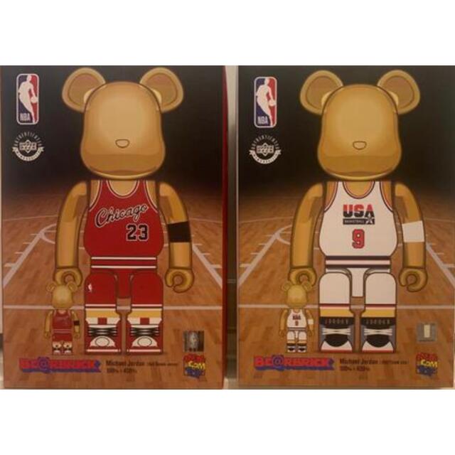 BE@RBRICK(ベアブリック)のBE@RBRICK Michael Jordan 100 & 400% エンタメ/ホビーのフィギュア(その他)の商品写真