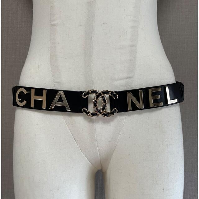 美品♡ CHANEL チェーンCC ロゴ レザー ベルト 黒 美品♡ CHANEL チェーンCC ロゴ レザー ベルト 黒