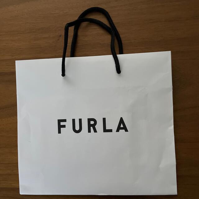 Furla(フルラ)のMarinca様専用　FURLA フルラ　ショップ袋 レディースのバッグ(ショップ袋)の商品写真