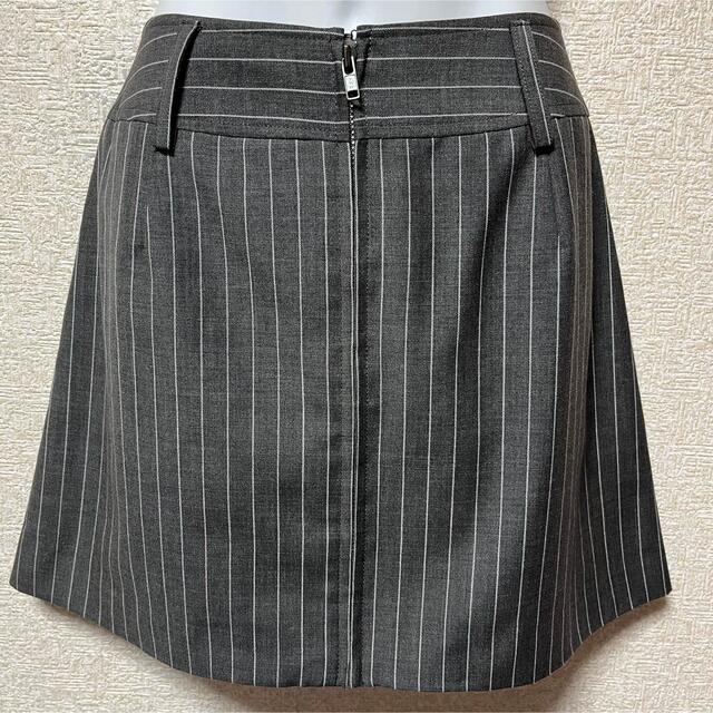 VIVAYOU(ビバユー)の【新品/VIVAYOU】フロントジップストライプ柄ミニスカート レディースのスカート(ミニスカート)の商品写真