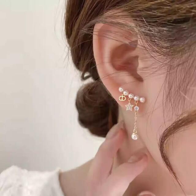 Dior - ♡ Dior ロゴパールピアス ♡の通販 by @shop|ディオールなら