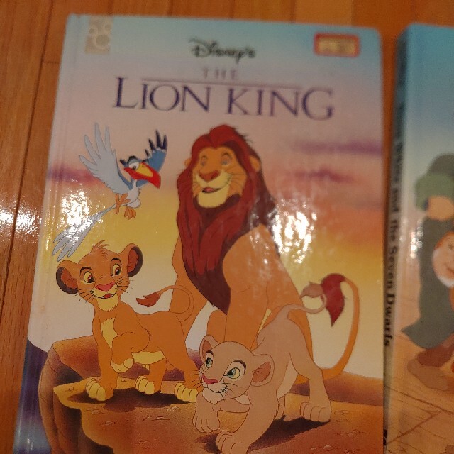 Disney(ディズニー)のディズニー 英語絵本 2冊 エンタメ/ホビーの本(洋書)の商品写真