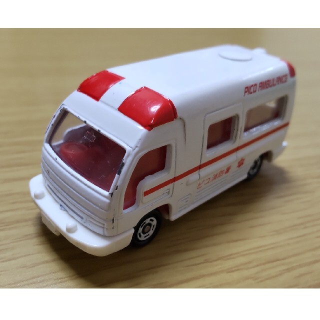 トミカ ピコ 付属品 非売品 救急車 レア No.51 1992年 | フリマアプリ ラクマ