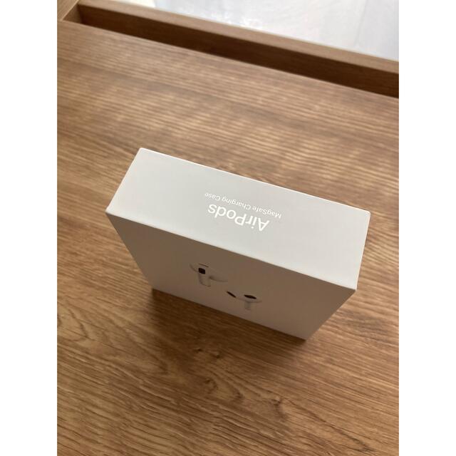 ヘッドフォン/イヤフォン新品未開封 Apple AirPods 第3世代