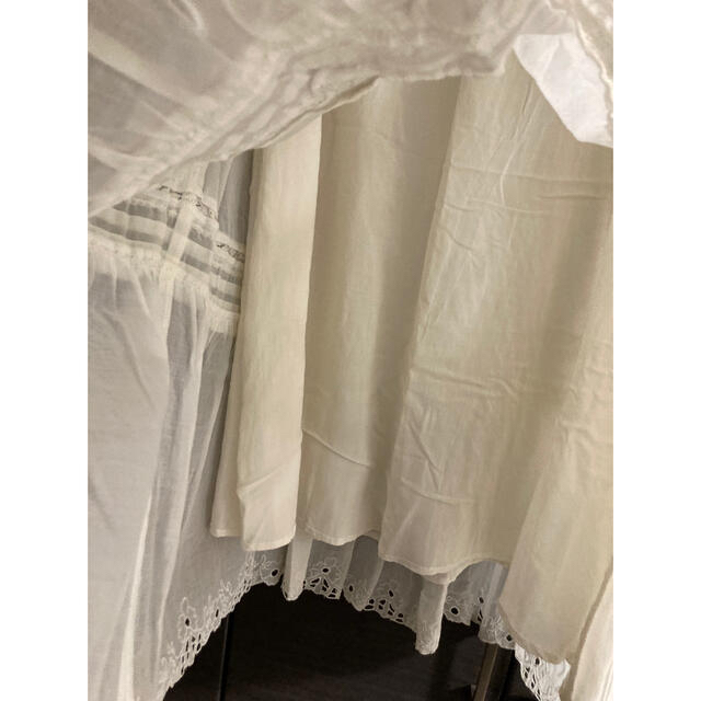 ikka(イッカ)のお値下げ✨レース使いロングスカート⭐️白⭐️ikka⭐️M レディースのスカート(ロングスカート)の商品写真