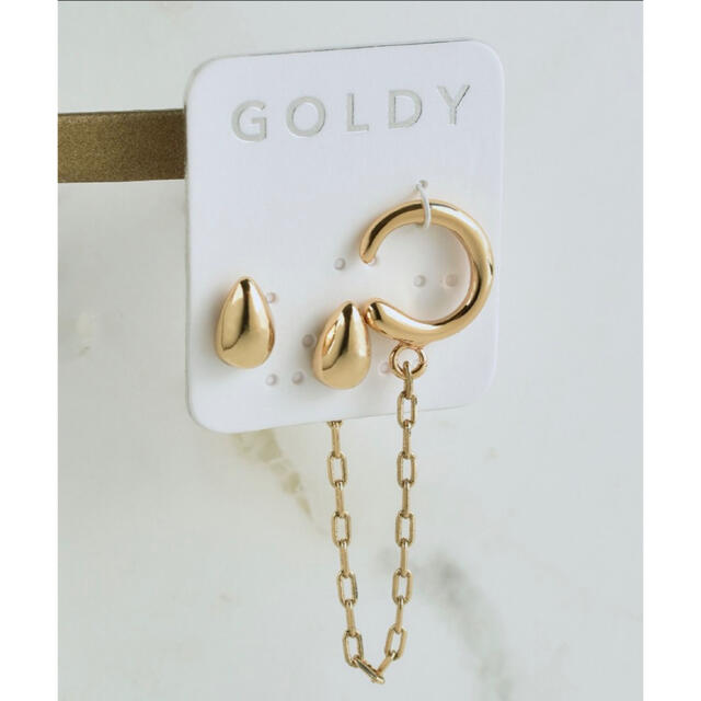 GOLDY ナノメタルドロップピアス×チェーンイヤカフ ゴールド レディースのアクセサリー(ピアス)の商品写真