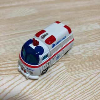 トミー(TOMMY)のミッキー 救急車 トミカ(ミニカー)