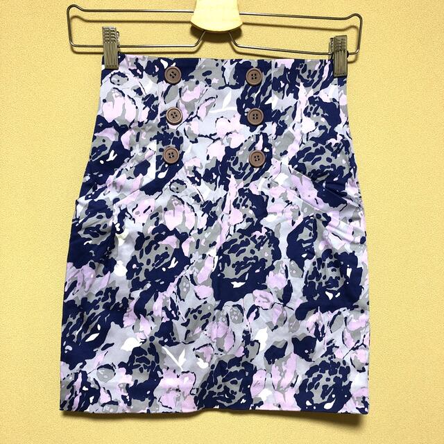 EMODA(エモダ)のエモダ　ミニスカート レディースのスカート(ミニスカート)の商品写真