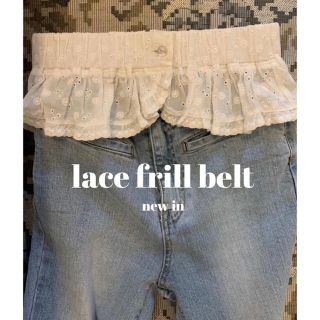 エピヌ(épine)のépine lace frill belt(ベルト)