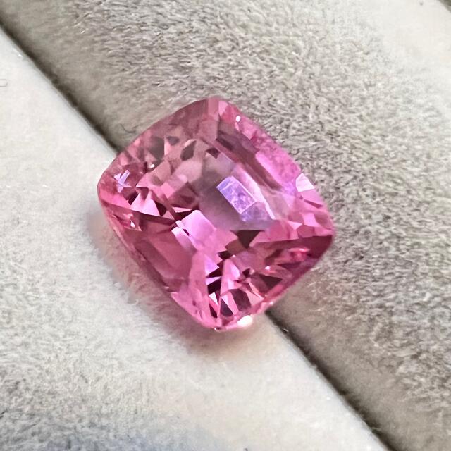 再結晶 ピンクサファイア 約1.8ct ジュエリー ルース - costaveras.com.br