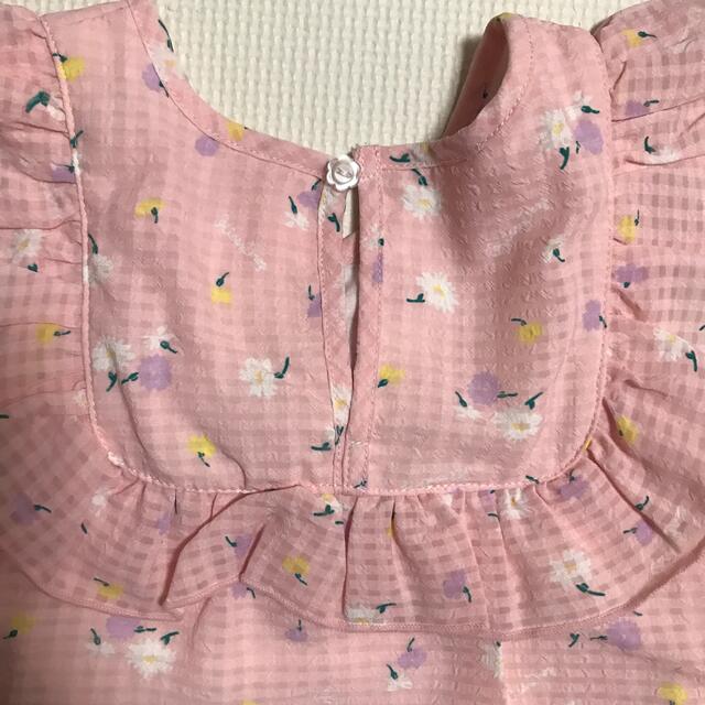 BeBe(ベベ)のBeBe KISSdrop 花柄 チュニック 100サイズ キッズ/ベビー/マタニティのキッズ服女の子用(90cm~)(Tシャツ/カットソー)の商品写真