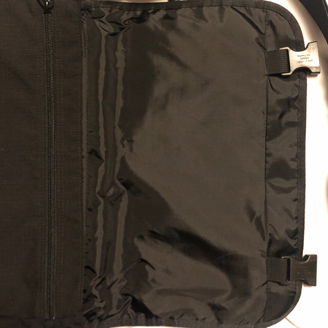 Supreme(シュプリーム)の【むちゅ♡様専用】Supreme Hi-Vis Messenger Bag メンズのバッグ(メッセンジャーバッグ)の商品写真