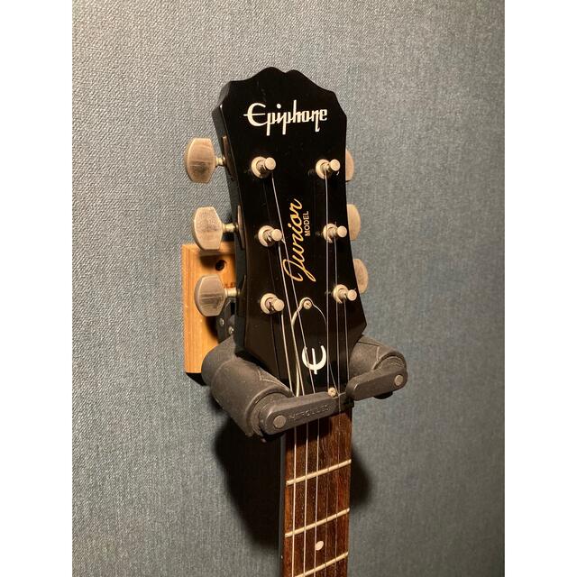 Epiphone(エピフォン)のEpiphone Les Paul Junior Ebony Black 楽器のギター(エレキギター)の商品写真