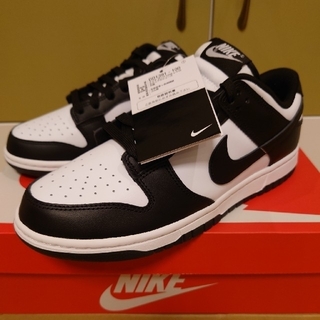 ナイキ(NIKE)のNIKE DUNK LOW PANDA ブラック ホワイト 26cm(スニーカー)