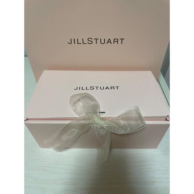 JILLSTUART(ジルスチュアート)のJILLSTUART ギフトボックス インテリア/住まい/日用品のオフィス用品(ラッピング/包装)の商品写真