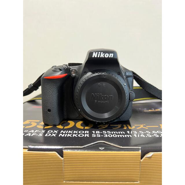 Nikon(ニコン)のNikon D5500 ダブルズームキット+SIGMA 30mm F1.4セット スマホ/家電/カメラのカメラ(デジタル一眼)の商品写真