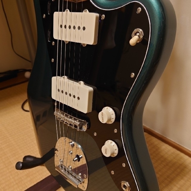 Fender(フェンダー)のfender japan hybrid jazzmaster 楽器のギター(エレキギター)の商品写真