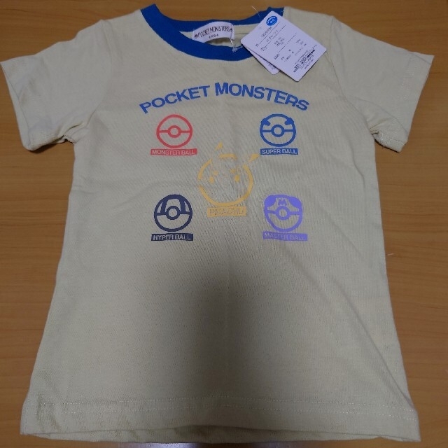 ポケモン　ピカチュウ　Tシャツ　100 キッズ/ベビー/マタニティのキッズ服男の子用(90cm~)(Tシャツ/カットソー)の商品写真