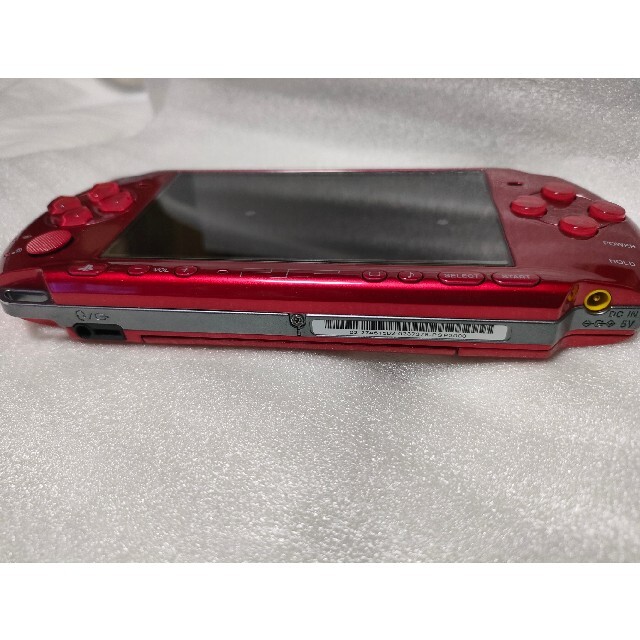 PSP3000レッド エンタメ/ホビーのゲームソフト/ゲーム機本体(携帯用ゲーム機本体)の商品写真