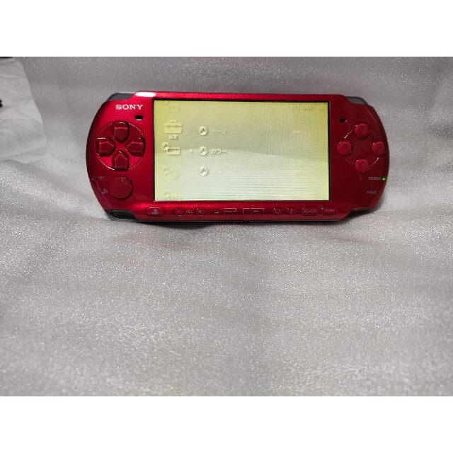 PSP3000レッド エンタメ/ホビーのゲームソフト/ゲーム機本体(携帯用ゲーム機本体)の商品写真