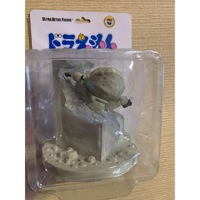 彫刻家ドラえもん　white メディコム　トイ　未開封　限定品　白ドラえもんおもちゃ/ぬいぐるみ