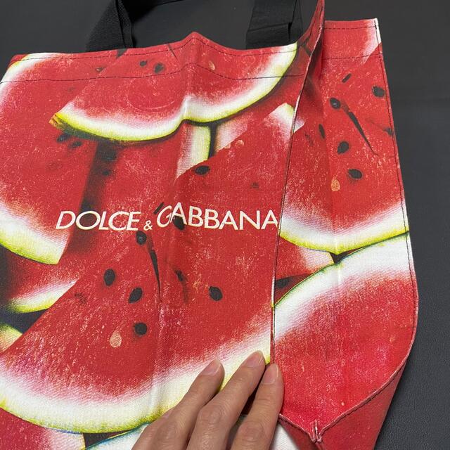 DOLCE&GABBANA(ドルチェアンドガッバーナ)のドルチェ&ガッバーナ ノベルティバック(M)【非売品】③ レディースのバッグ(トートバッグ)の商品写真