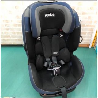 アップリカ(Aprica)のアップリカ　チャイルドシート&ジュニアシート　isofix フォームフィット(自動車用チャイルドシート本体)