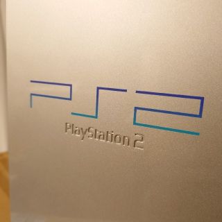 プレイステーション2(PlayStation2)の箱付:PS2 シルバー 動作品(家庭用ゲーム機本体)