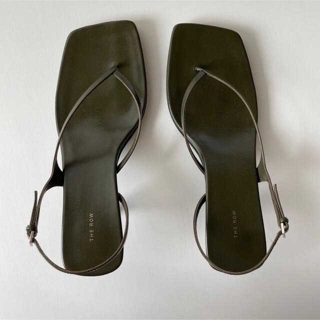 本命ギフト celine コンスタンス サンダル Constance ザロウ ROW THE