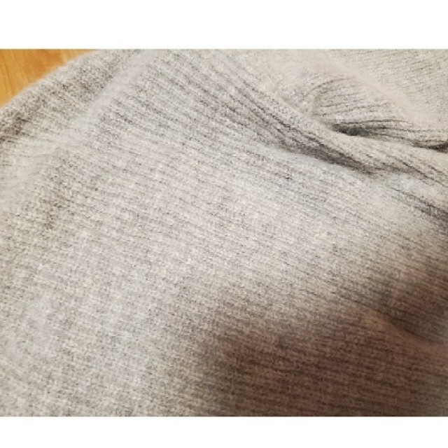 back numberグレーの長袖トップスセーター★ゆったりめMサイズ レディースのトップス(ニット/セーター)の商品写真