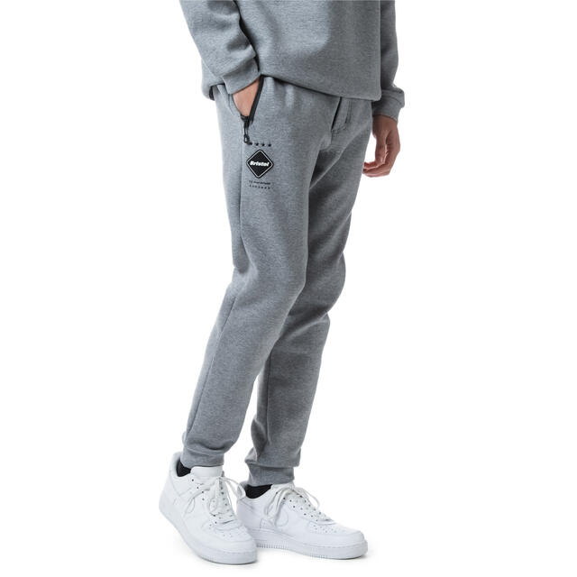 爆安プライス PANTS 22AW TECH SWEAT SWEAT TRAINING 新品 PANTS