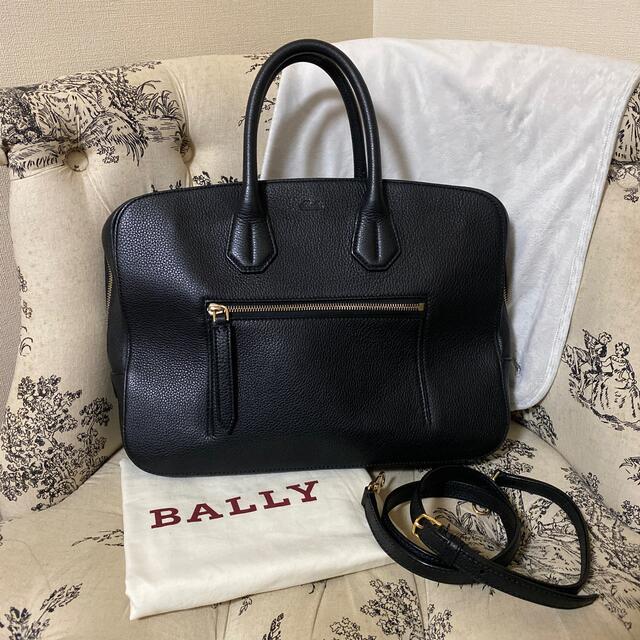 土曜日までの価格‼️Ballyバッグ✨レディース