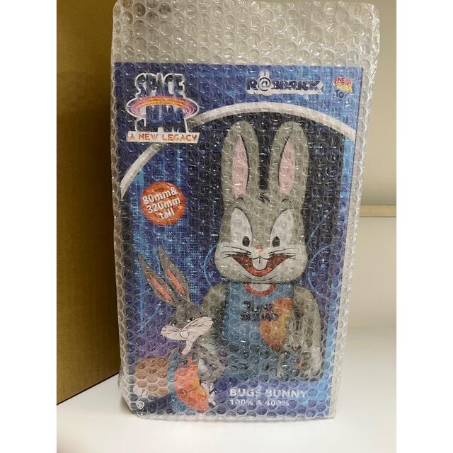 BE@RBRICK(ベアブリック)のR@BBRICK BUGS BUNNY 100% 400% ベアブリック エンタメ/ホビーのフィギュア(その他)の商品写真