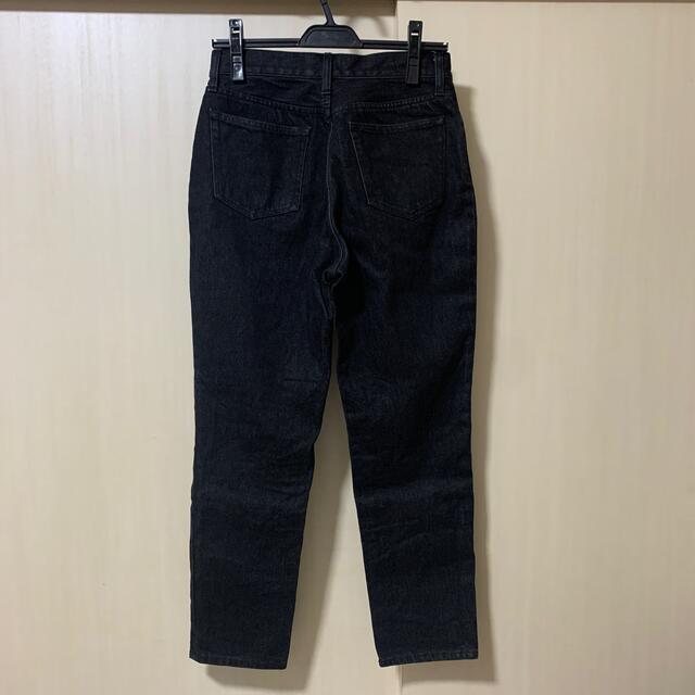 JOURNAL STANDARD(ジャーナルスタンダード)のRelume Jeans フロントボタンのブラックデニム レディースのパンツ(デニム/ジーンズ)の商品写真