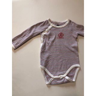 プチバトー(PETIT BATEAU)の長袖ボディ肌着　67センチ　プチバトー(肌着/下着)